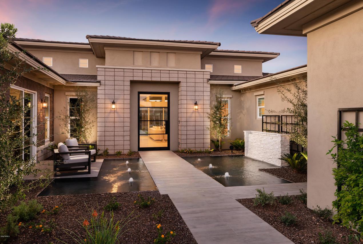 9740 W Wizard Ln., Peoria, AZ 85383