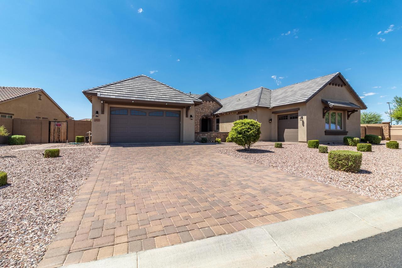 19221 E Walnut Rd., Queen Creek, AZ 85142