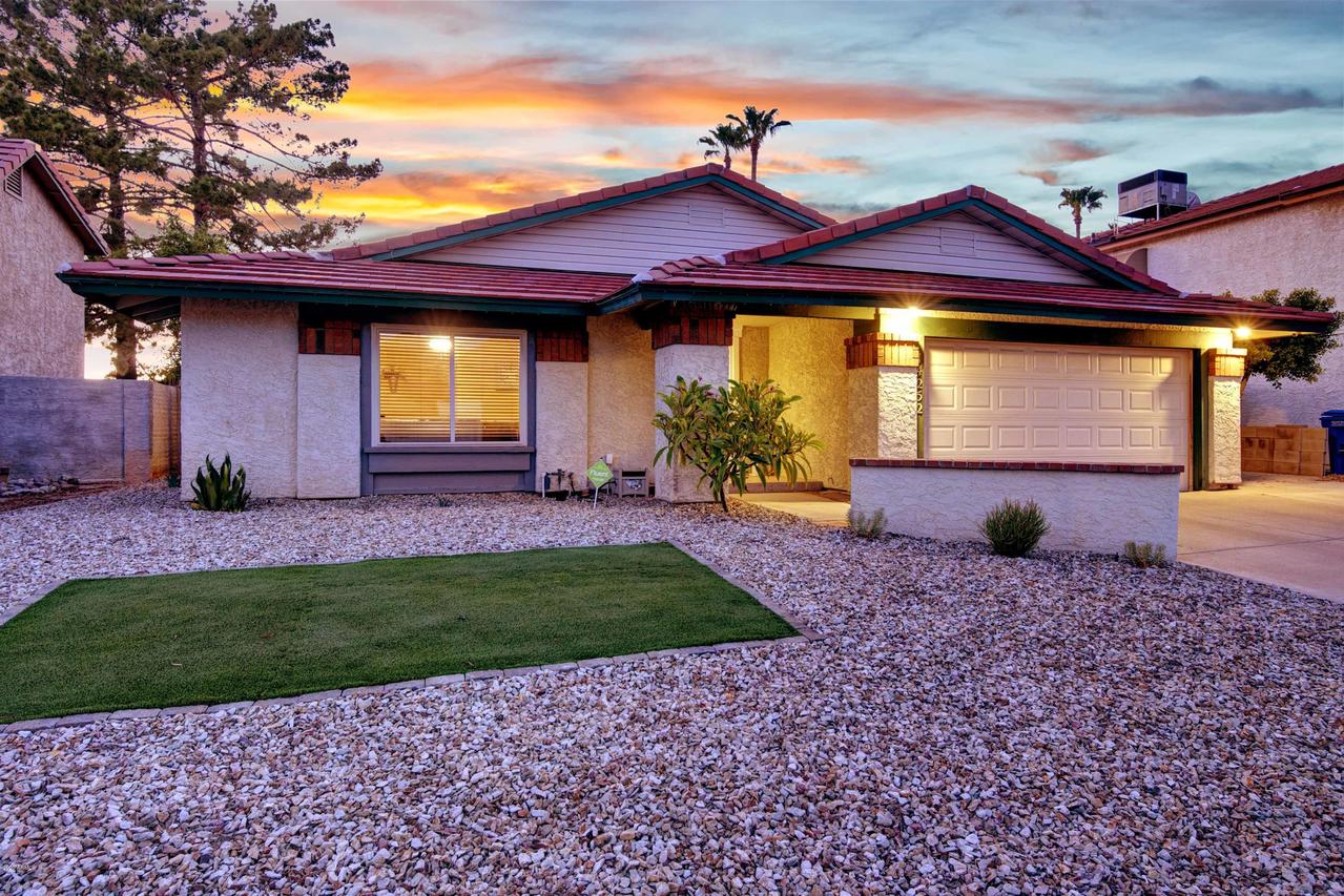 14252 N 21st St., Phoenix, AZ 85022