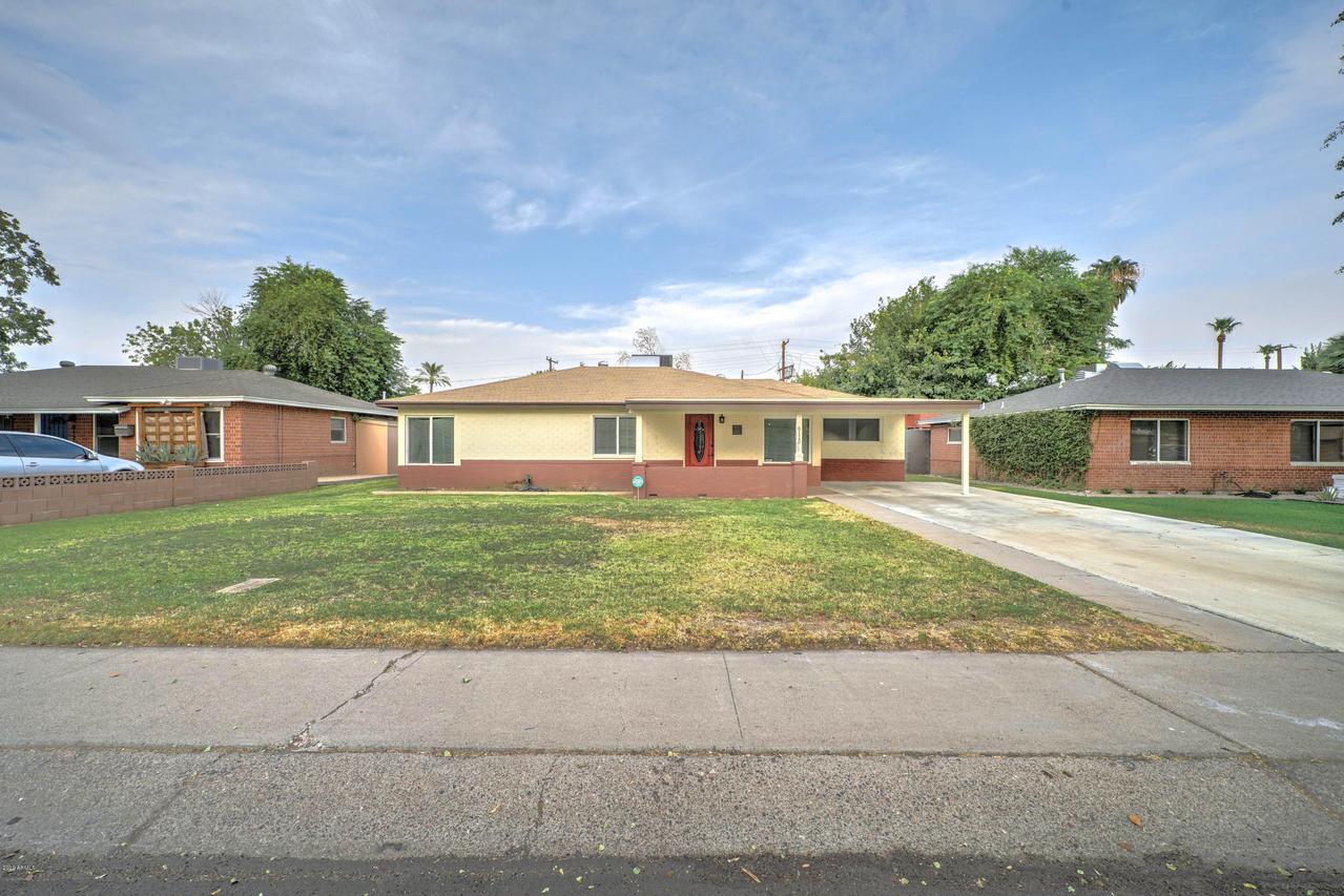 6115 N 17th Ave., Phoenix, AZ 85015