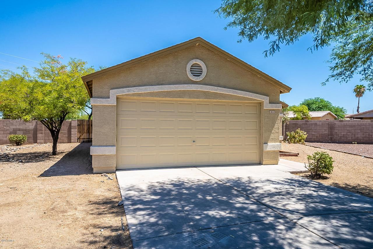 4833 N 85th Ave., Phoenix, AZ 85037