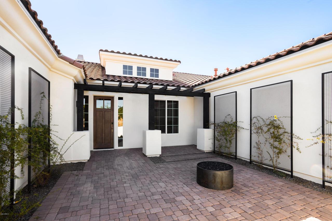 8420 N Diller Grove Ln., Phoenix, AZ 85021