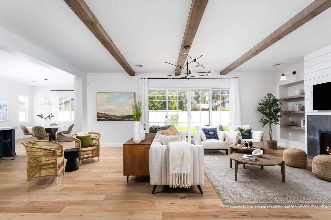 8412 N Diller Grove Ln., Phoenix, AZ 85021