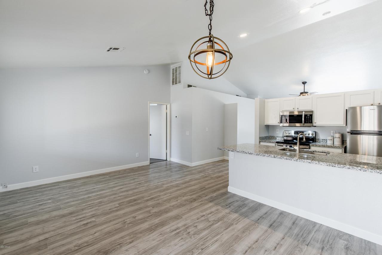 3038 W Irma Ln., Phoenix, AZ 85027