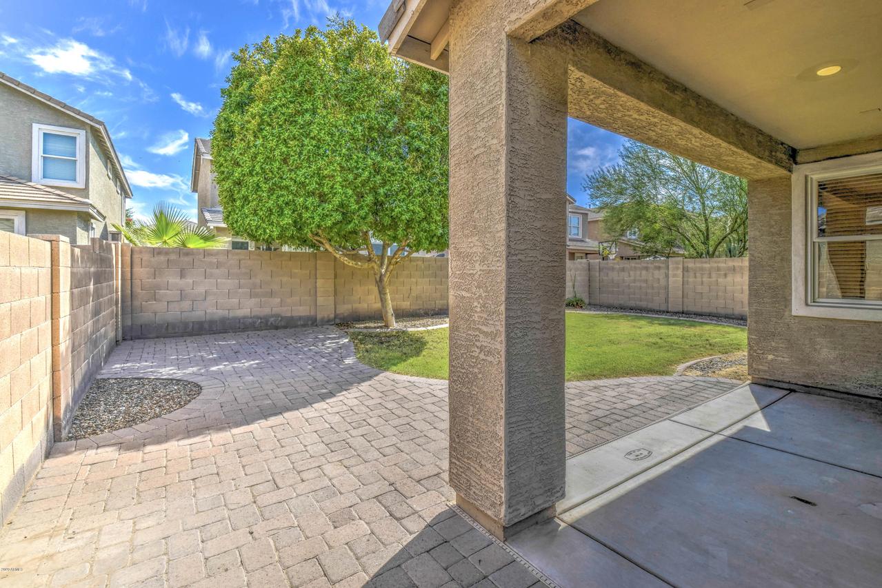2337 E Fraktur Rd., Phoenix, AZ 85040