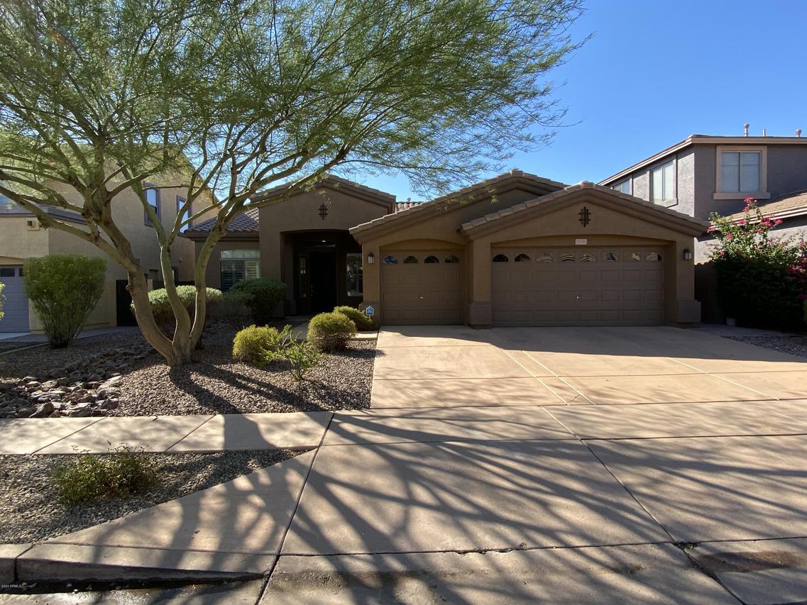 2718 W Via Calabria Way, Phoenix, AZ 85086