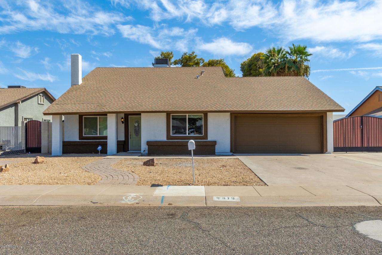 2319 W Tierra Buena Ln., Phoenix, AZ 85023