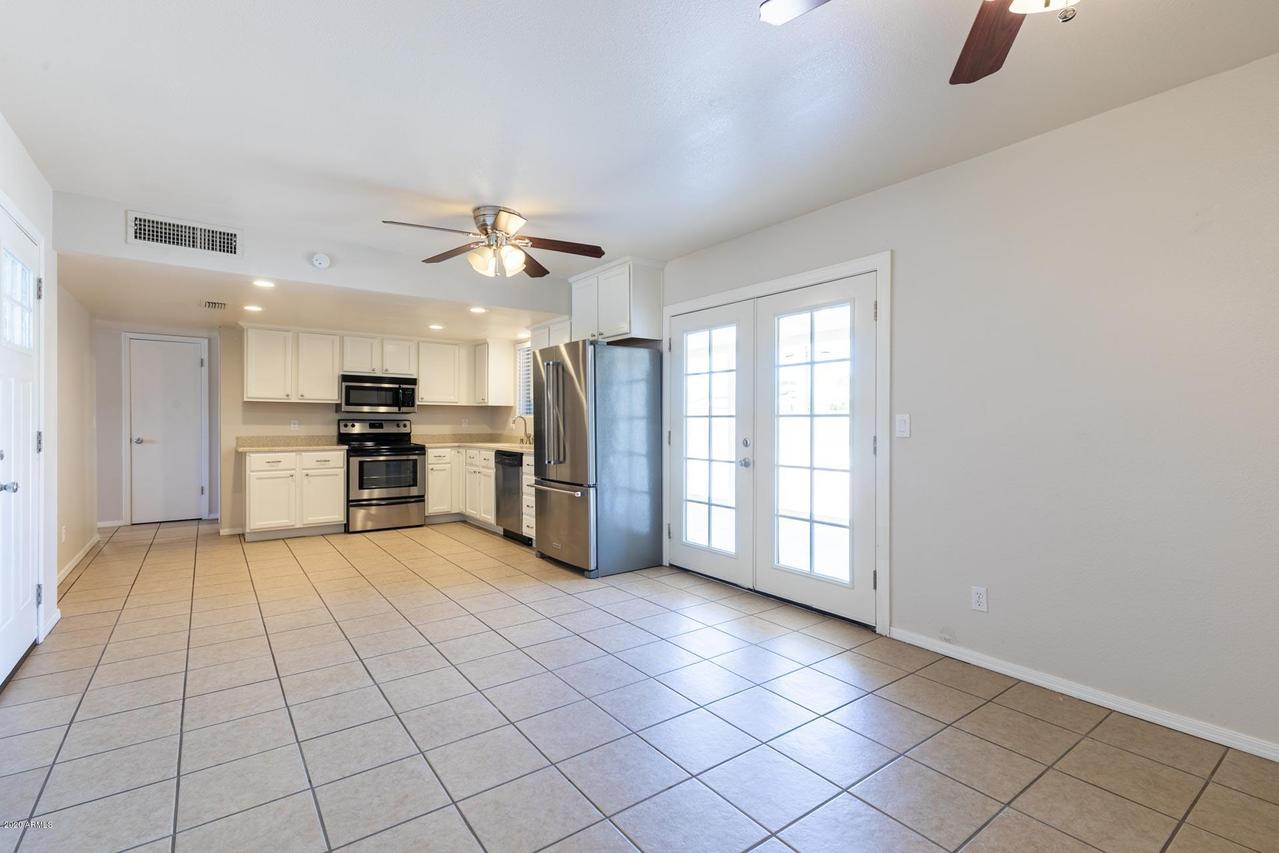 233 N Hill St., Mesa, AZ 85203