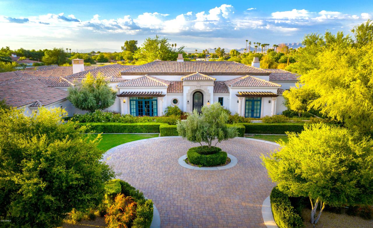 6810 E Valley Vista Ln., Paradise Valley, AZ 85253