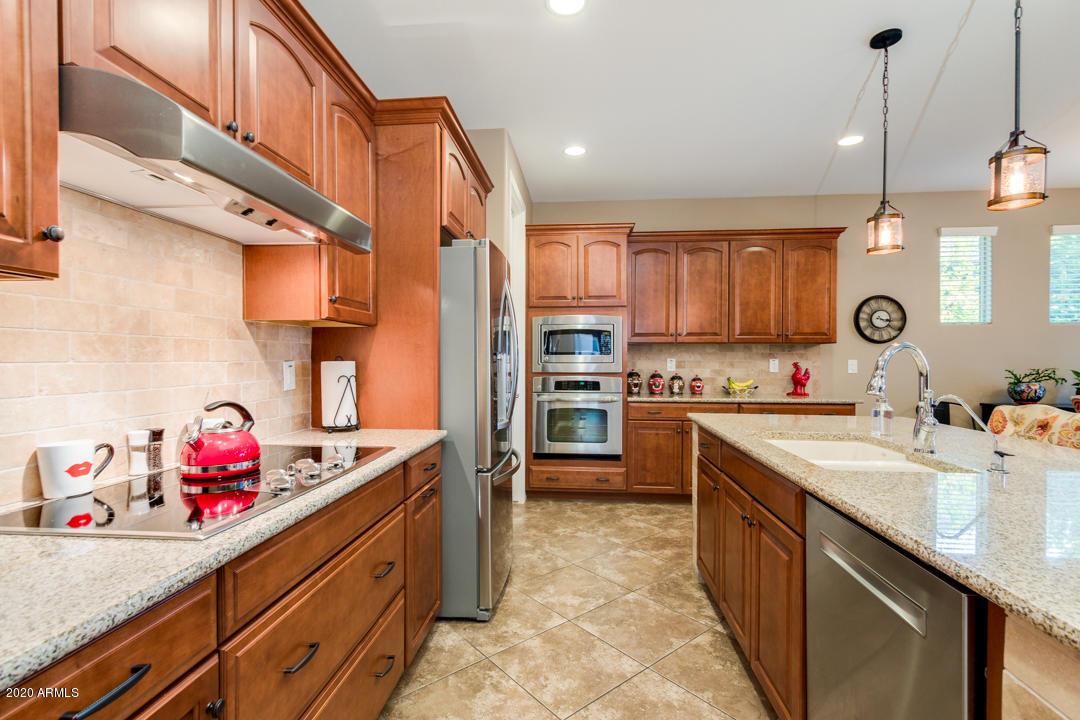 4350 S Jasmine Dr., Chandler, AZ 85249