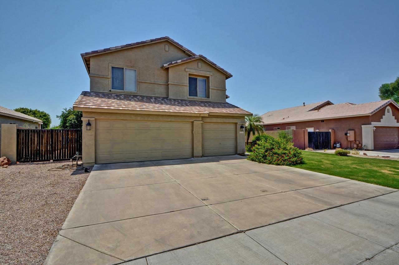 7561 W Eugie Ave., Peoria, AZ 85381