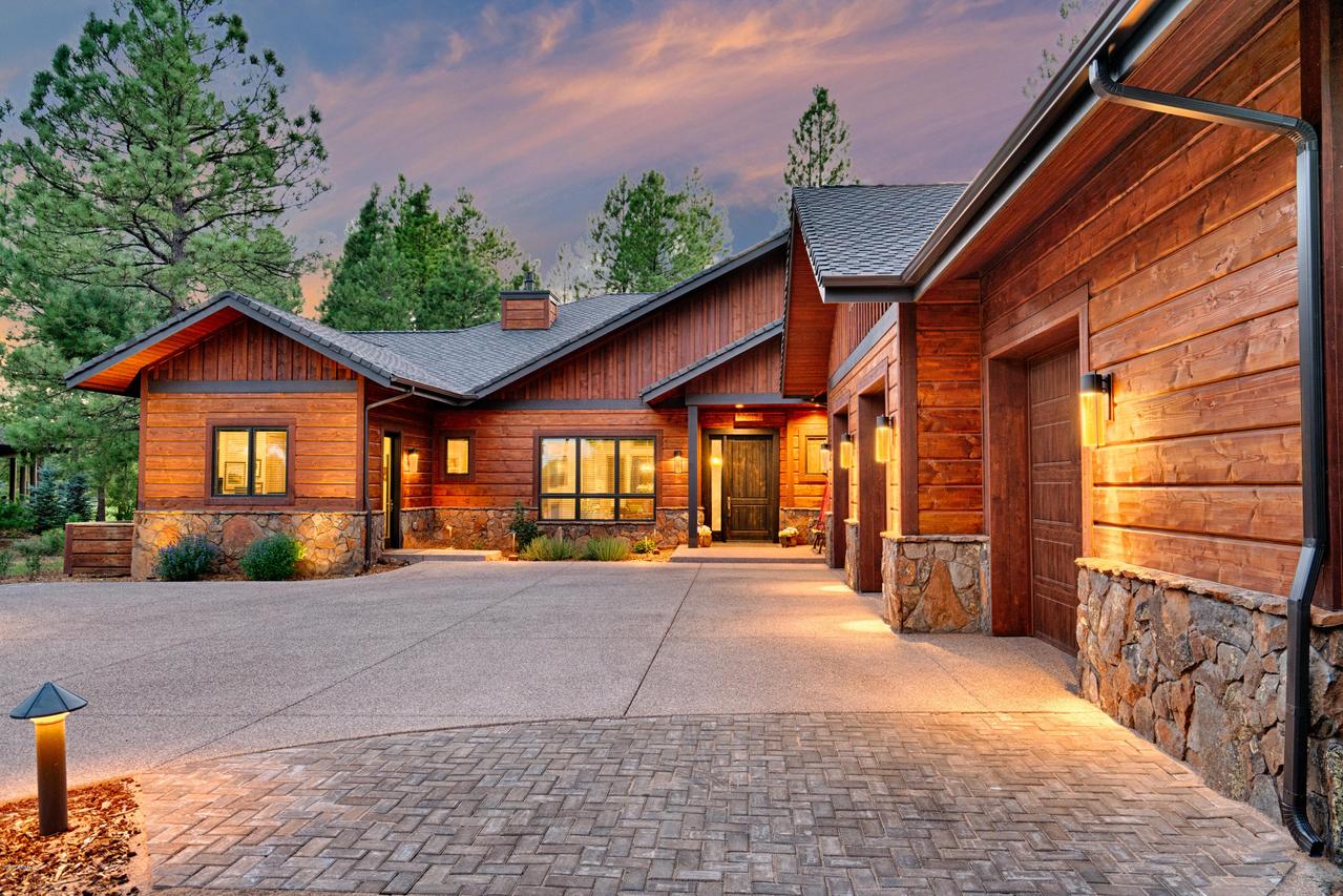 1660 Bessie Kidd Best, Flagstaff, AZ 86001