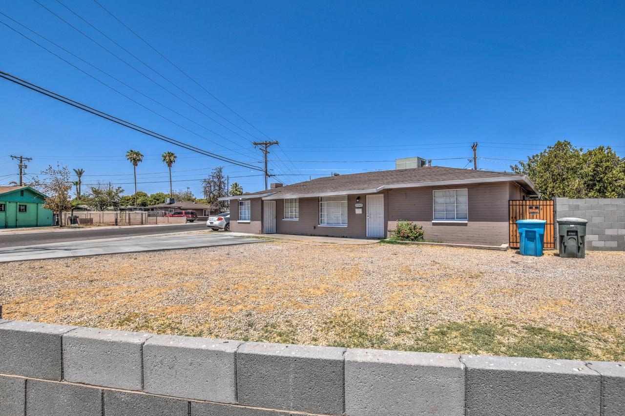 3242 W Roma Ave., Phoenix, AZ 85017