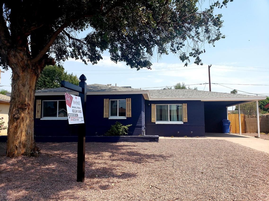 2313 N 37th Way, Phoenix, AZ 85008