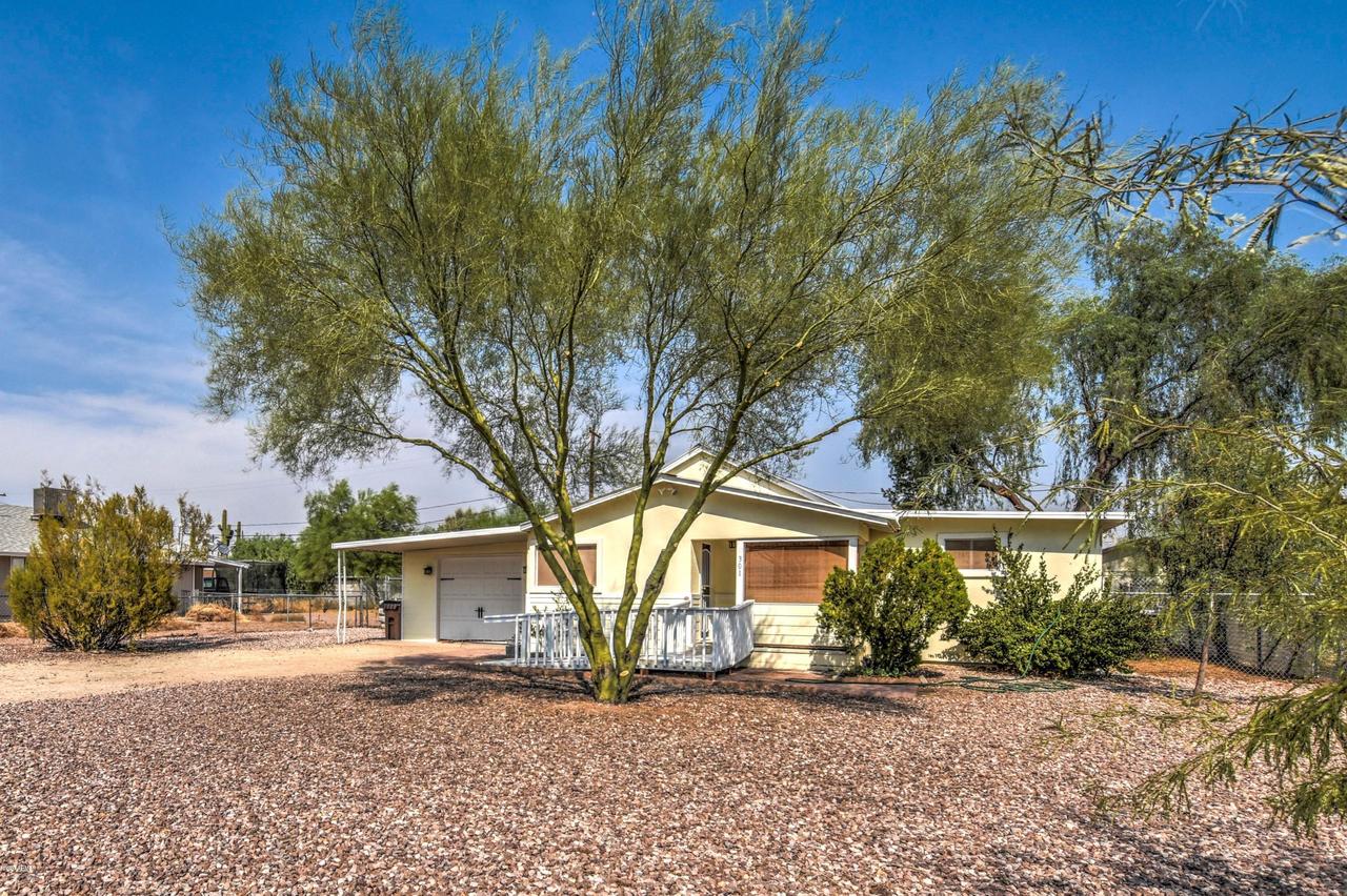 301 S Mountain Rd., Apache Junction, AZ 85120