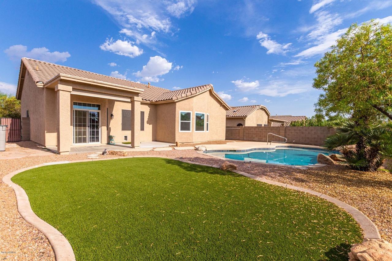 2330 N Pyrite, Mesa, AZ 85207