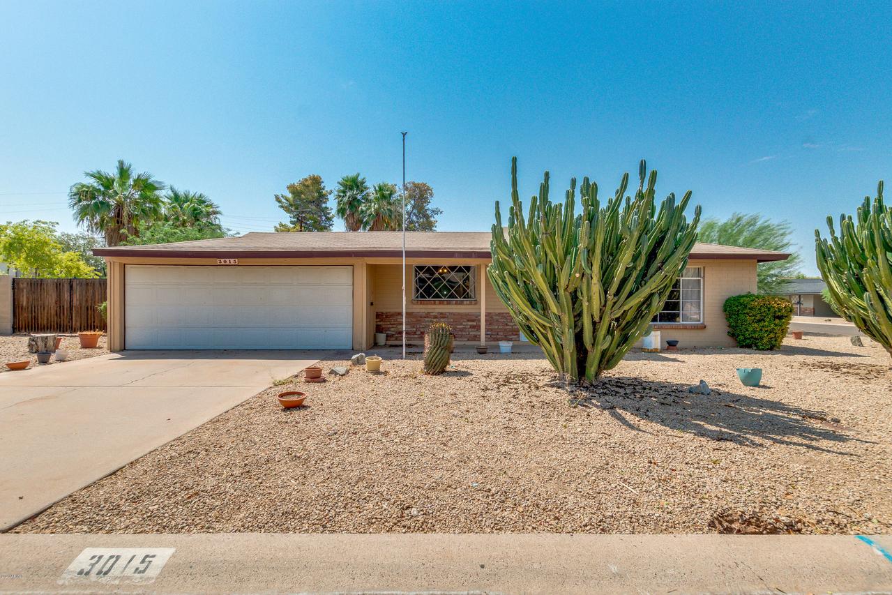 3015 E Meadowbrook Ave., Phoenix, AZ 85016