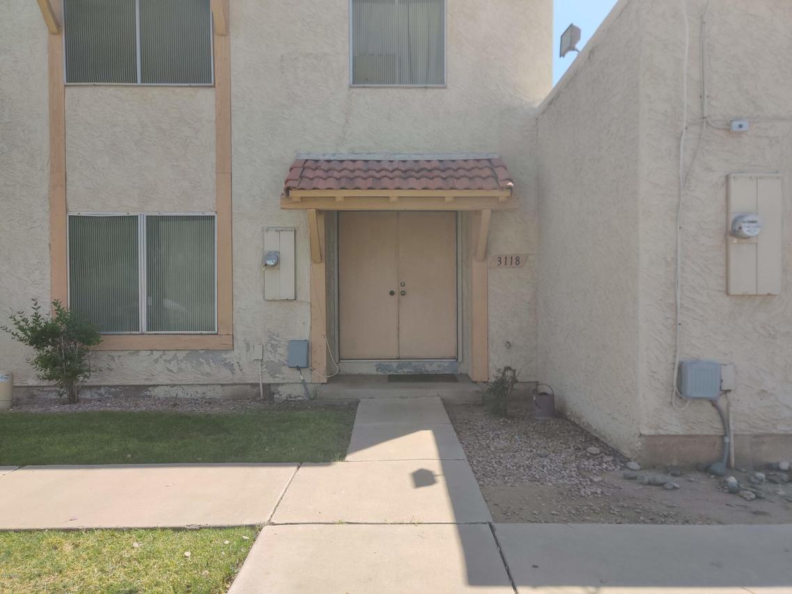 3118 W Royal Palm Rd., Phoenix, AZ 85051