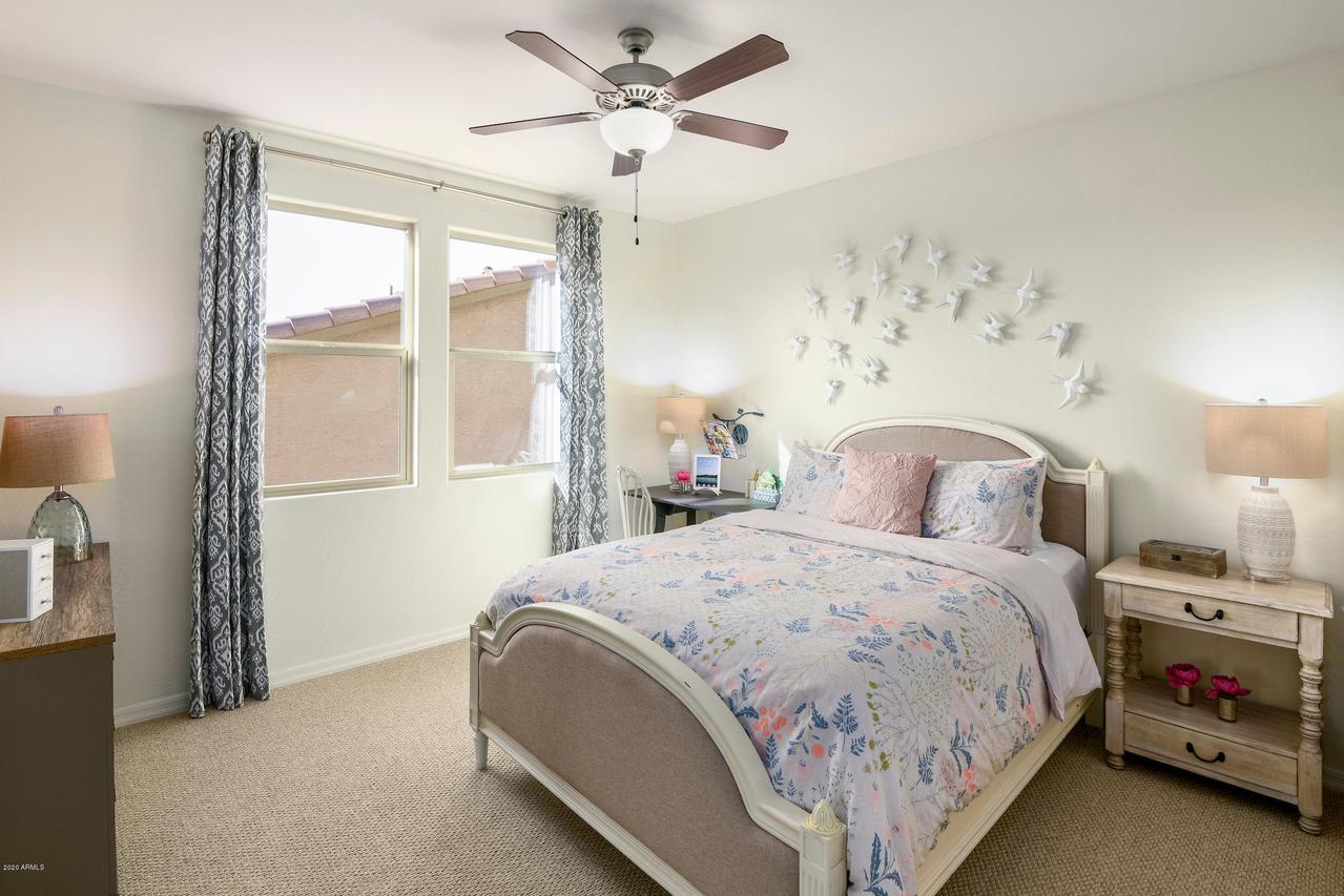 1516 W Gordon St., San Tan Valley, AZ 85144