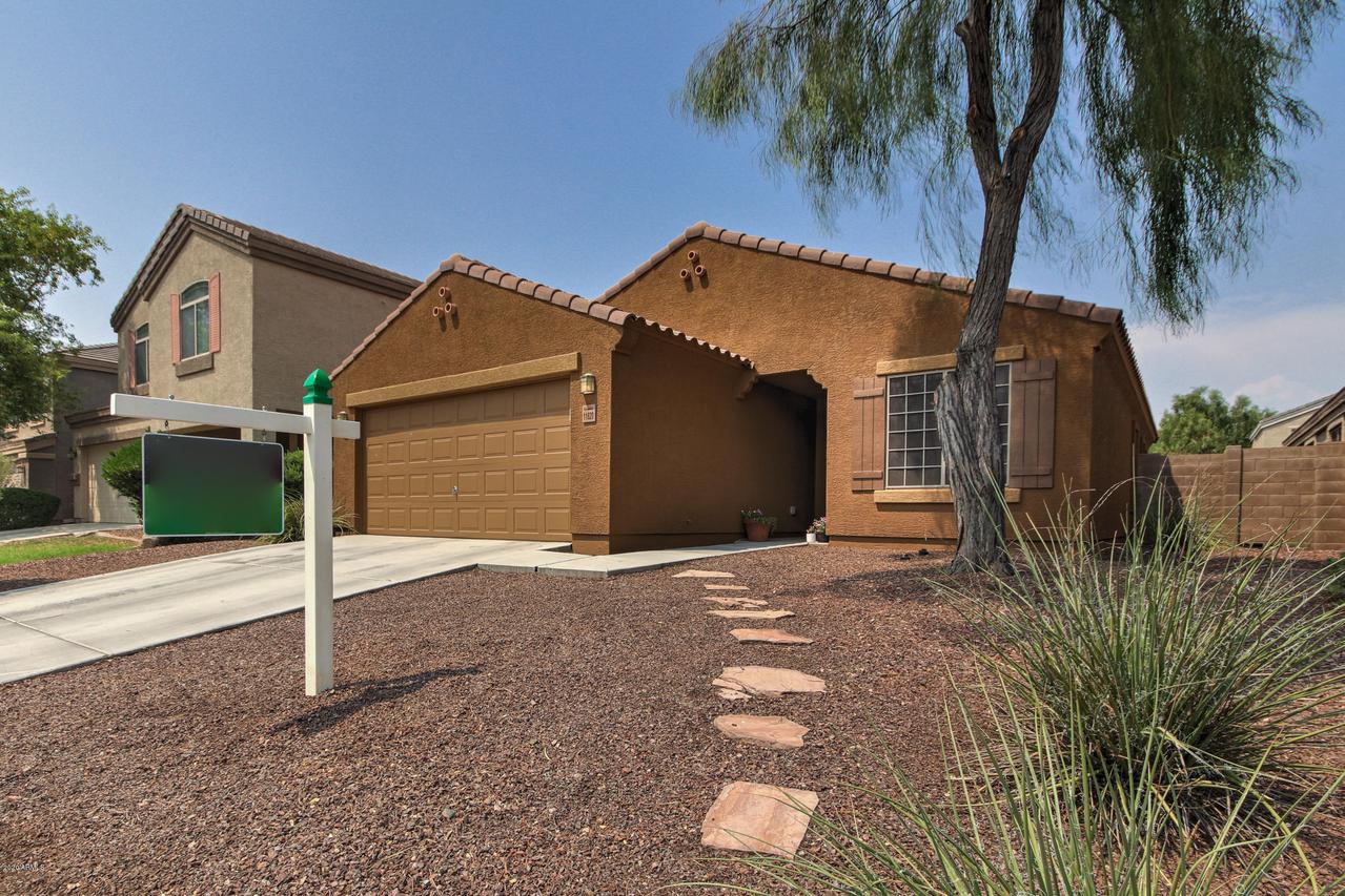 11820 W Dos Rios Dr., Sun City, AZ 85373