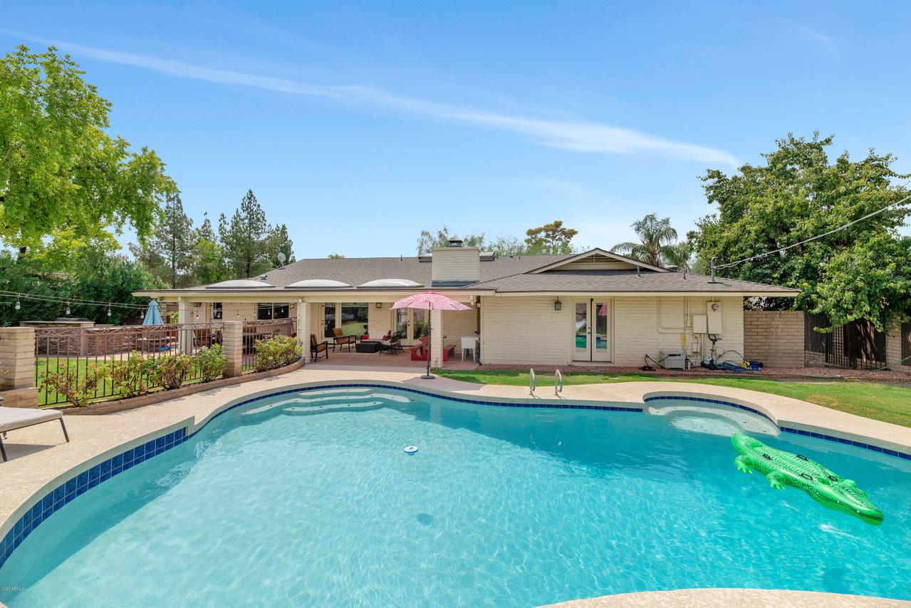 1218 W Golden Ln., Phoenix, AZ 85021