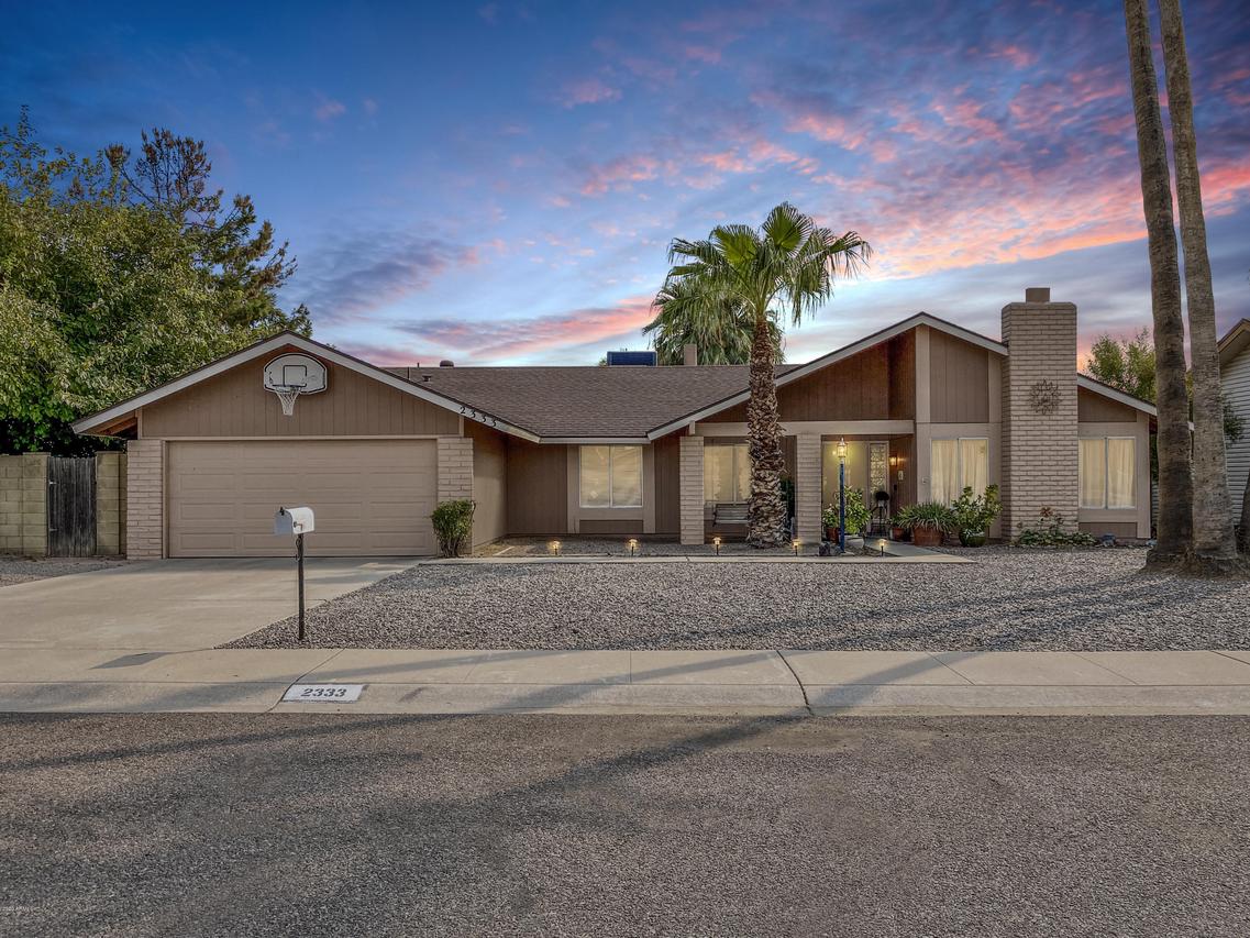 2333 W Country Gables Dr., Phoenix, AZ 85023