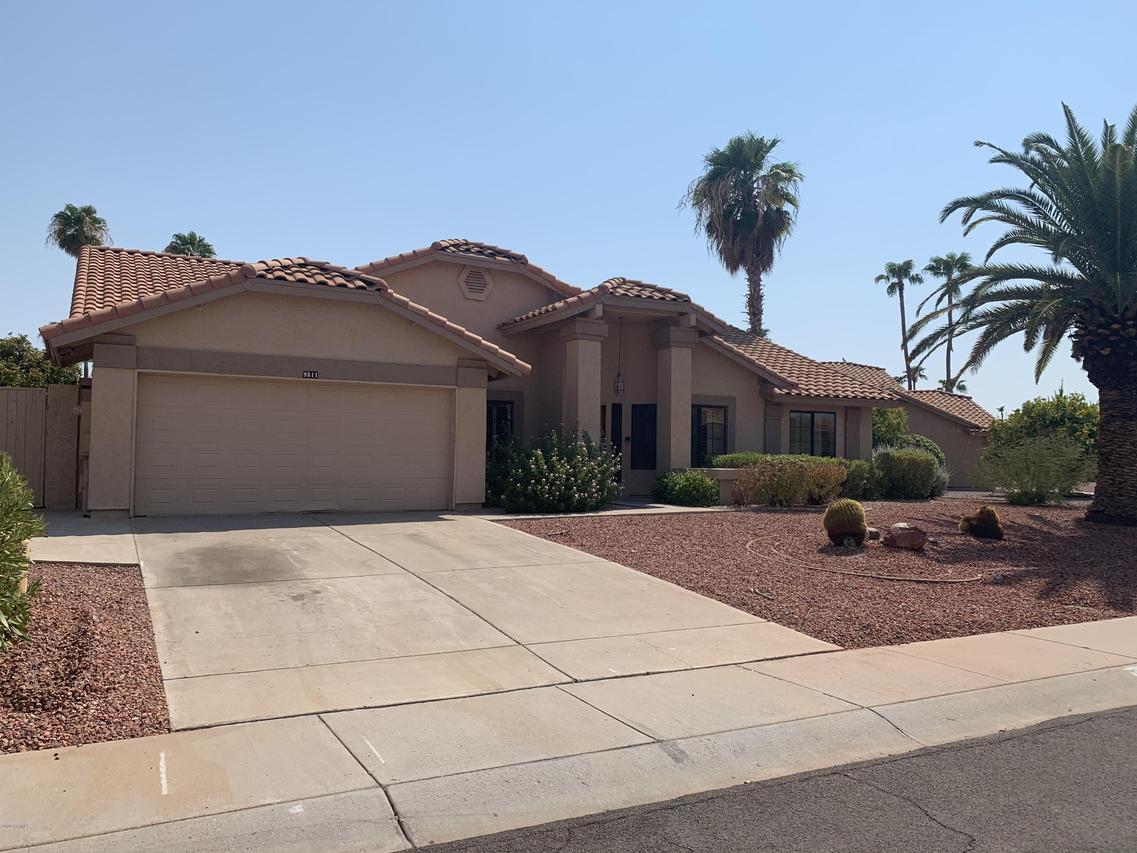 9511 W Menadota Dr., Peoria, AZ 85382