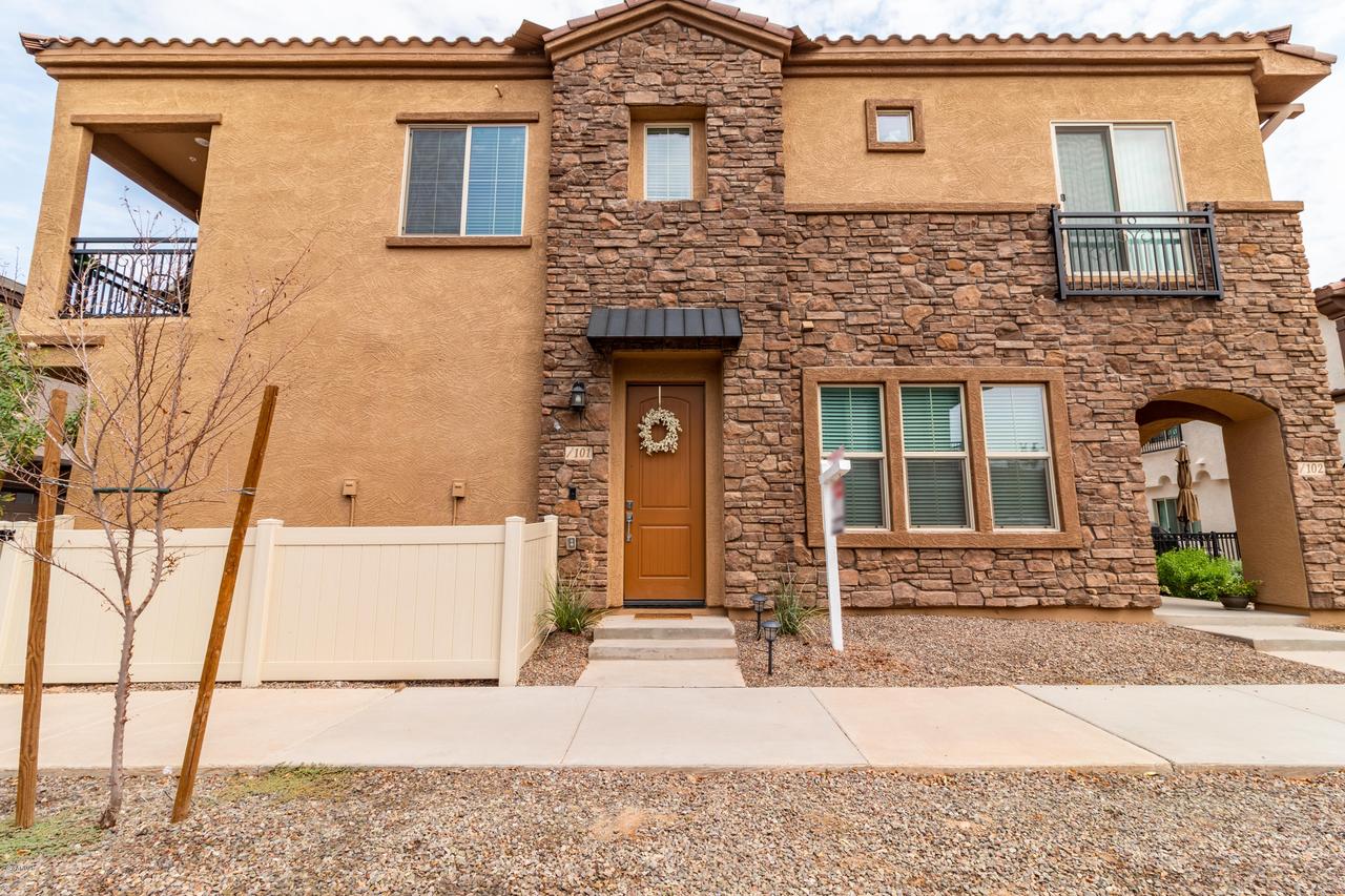 2777 S Cavalier Dr. #101, Gilbert, AZ 85295