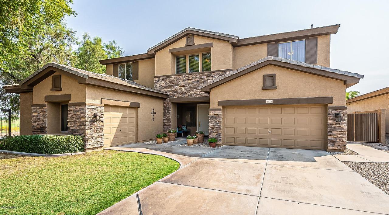 5733 S Bridger Ct., Chandler, AZ 85249