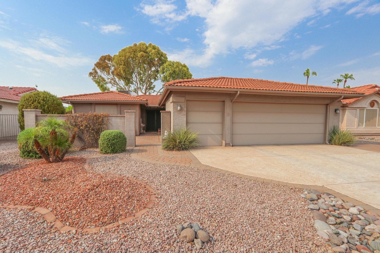 10134 E Watford Way, Sun Lakes, AZ 85248