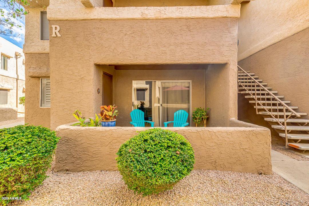 4554 E Paradise Village Pkwy. #148, Phoenix, AZ 85032