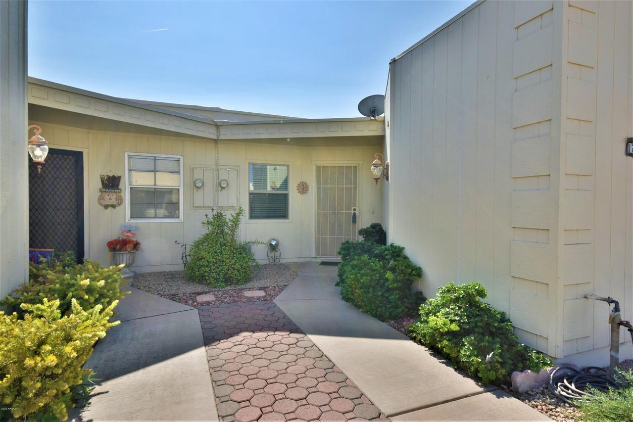 17428 N 105th Ave., Sun City, AZ 85373