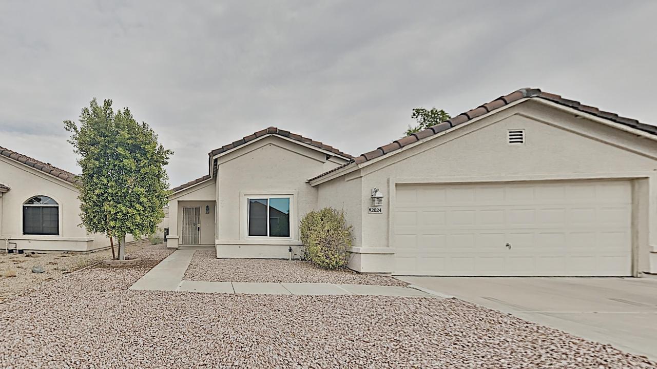 2024 E Danbury Rd., Phoenix, AZ 85022