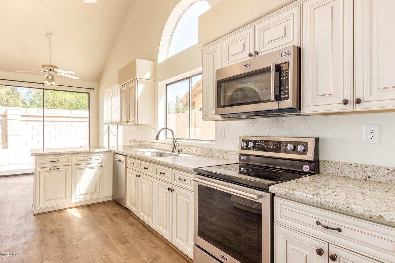 10752 W Ashland Way, Avondale, AZ 85392