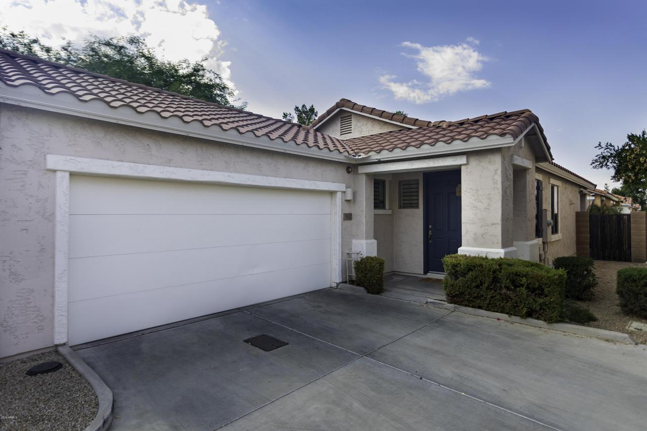 880 S Colonial Dr., Gilbert, AZ 85296