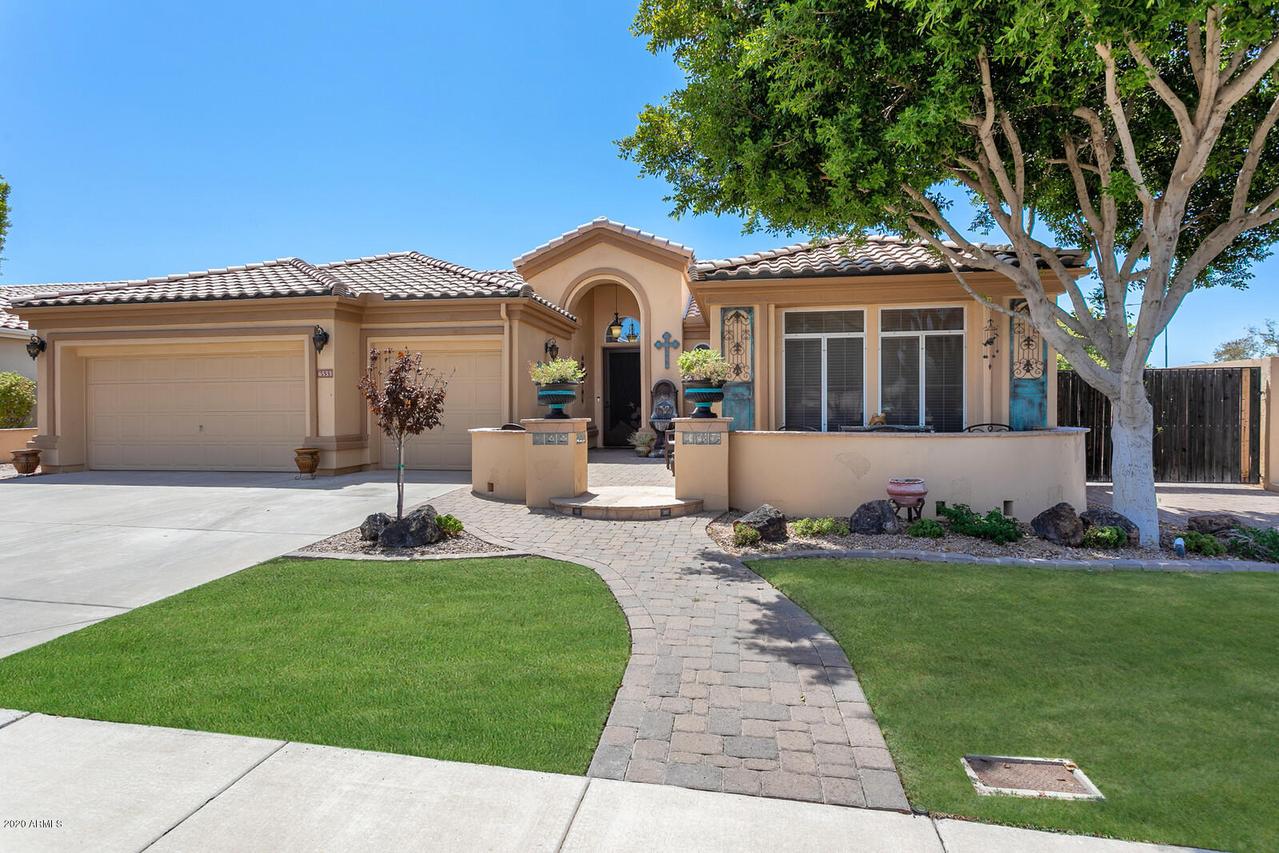 6533 E Roland St., Mesa, AZ 85215