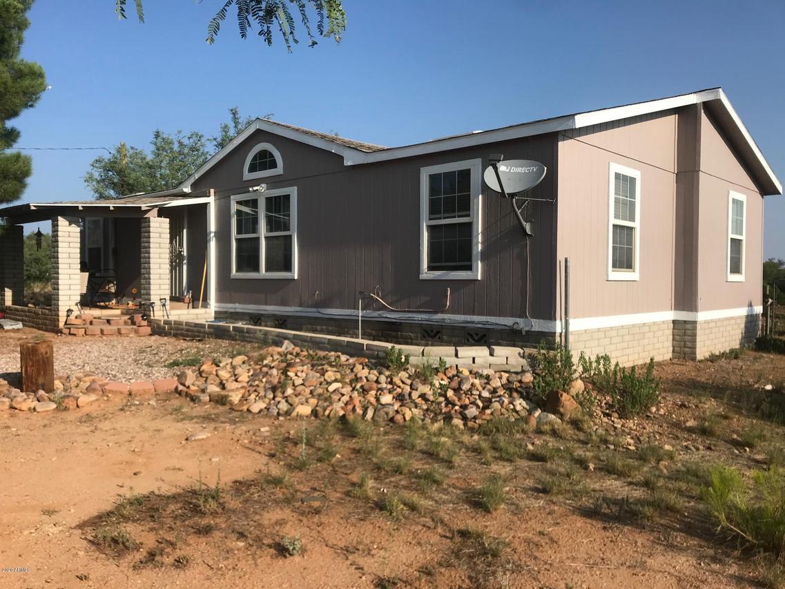 6155 S Calle Lobo, Hereford, AZ 85615