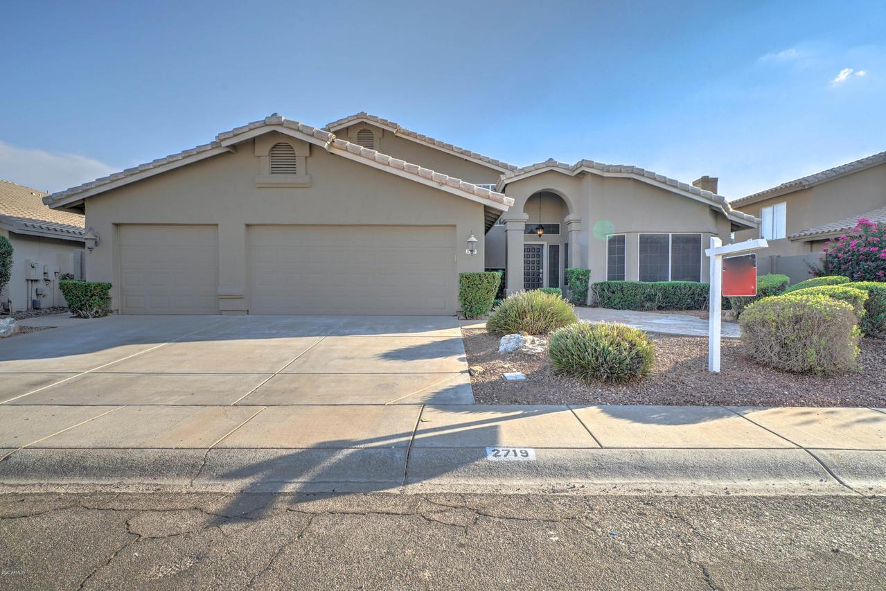2719 E South Fork Dr., Phoenix, AZ 85048