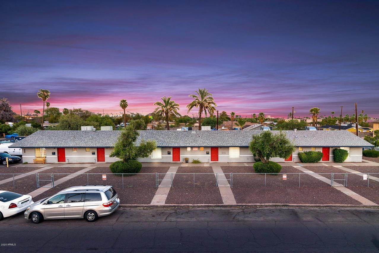 3002 E Mckinley St., Phoenix, AZ 85008