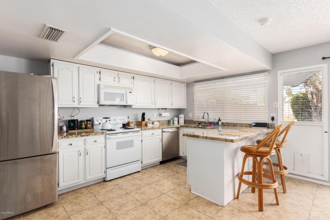 2146 E Minton Dr., Tempe, AZ 85282