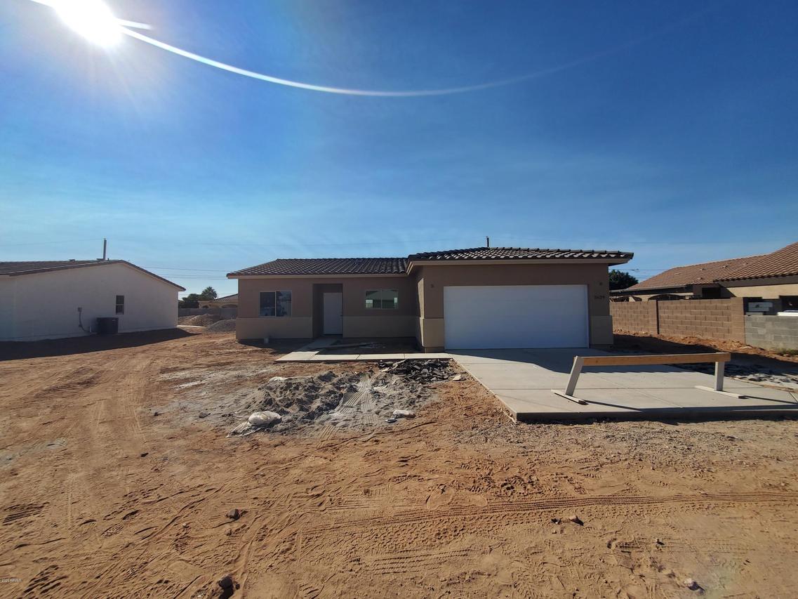 5629 E Red Bird Ln., San Tan Valley, AZ 85140