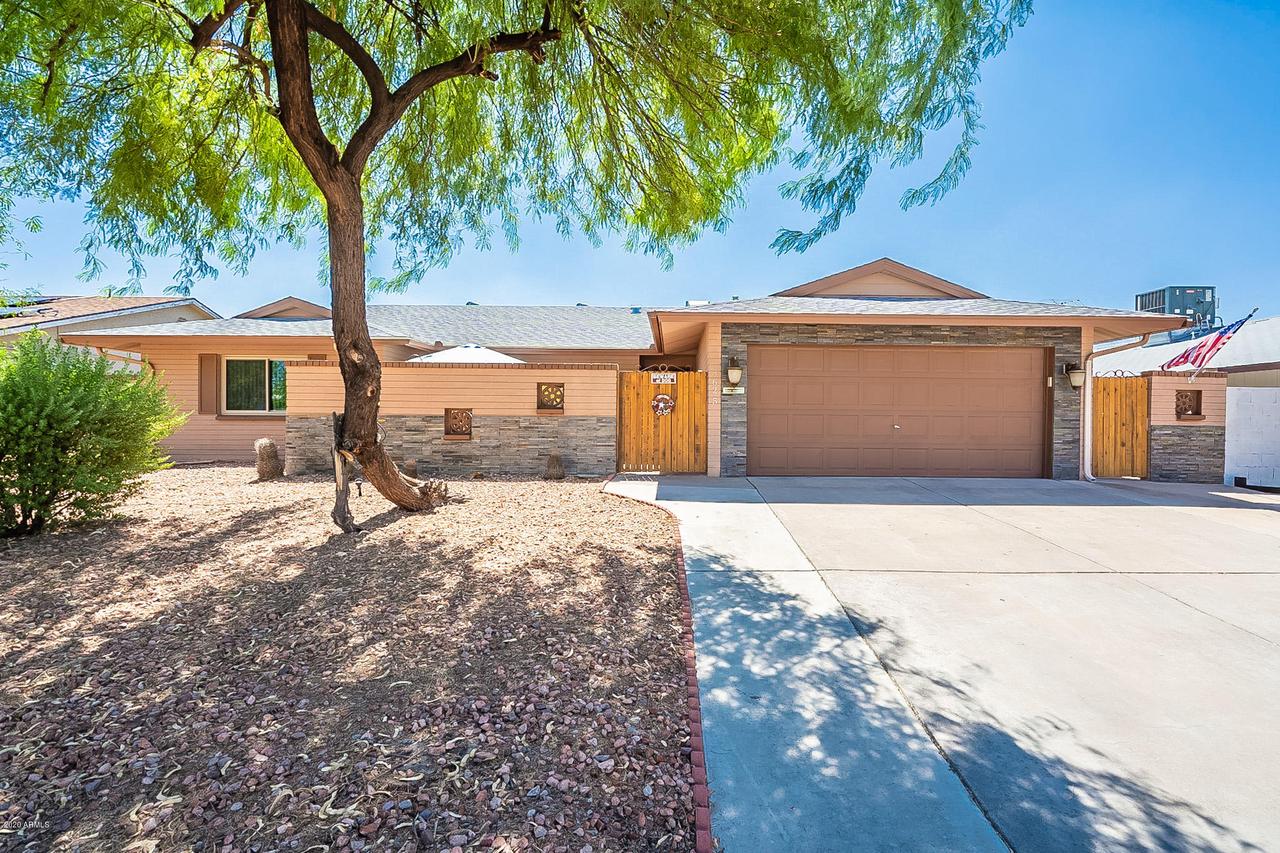 3625 W Saint Moritz Ln., Phoenix, AZ 85053