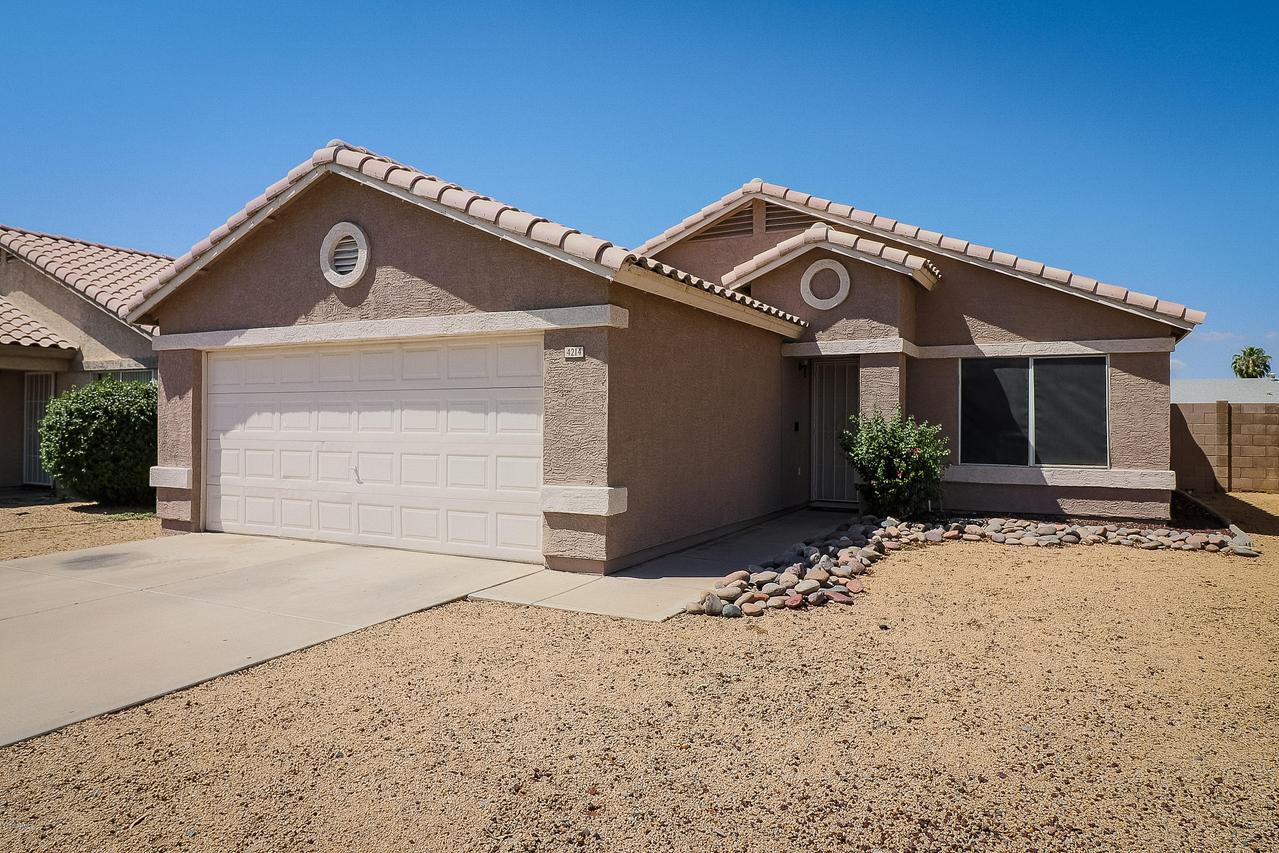 4214 N 107th Ln., Phoenix, AZ 85037