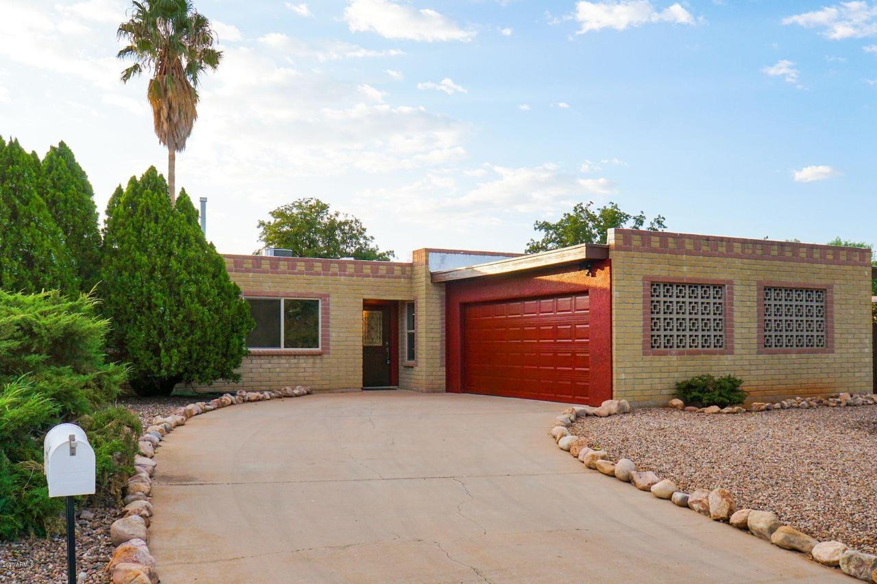 1230 El Sonoro Dr., Sierra Vista, AZ 85635