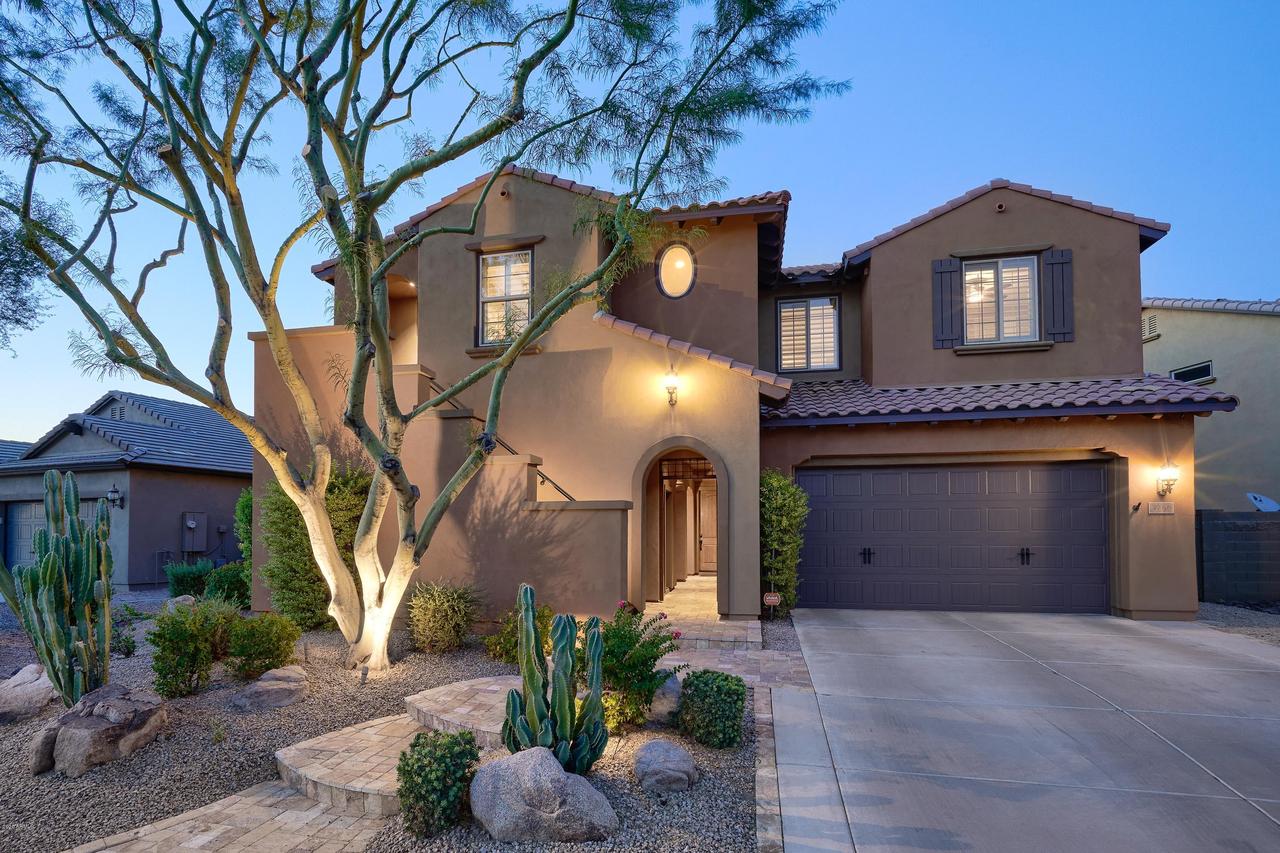 3766 E Zachary Dr., Phoenix, AZ 85050