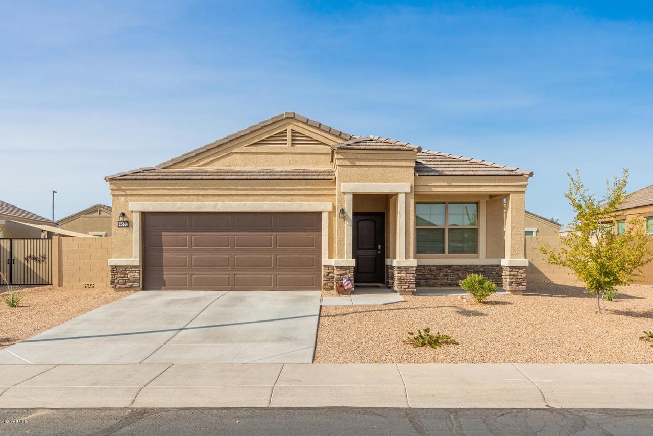 25666 W Desert Dr., Buckeye, AZ 85326