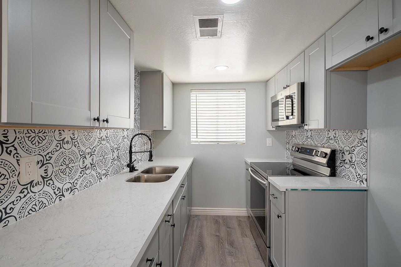 8502 N Central Ave. #13, Phoenix, AZ 85020