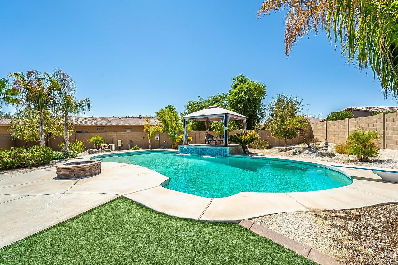 15172 N 138th Ct., Surprise, AZ 85379