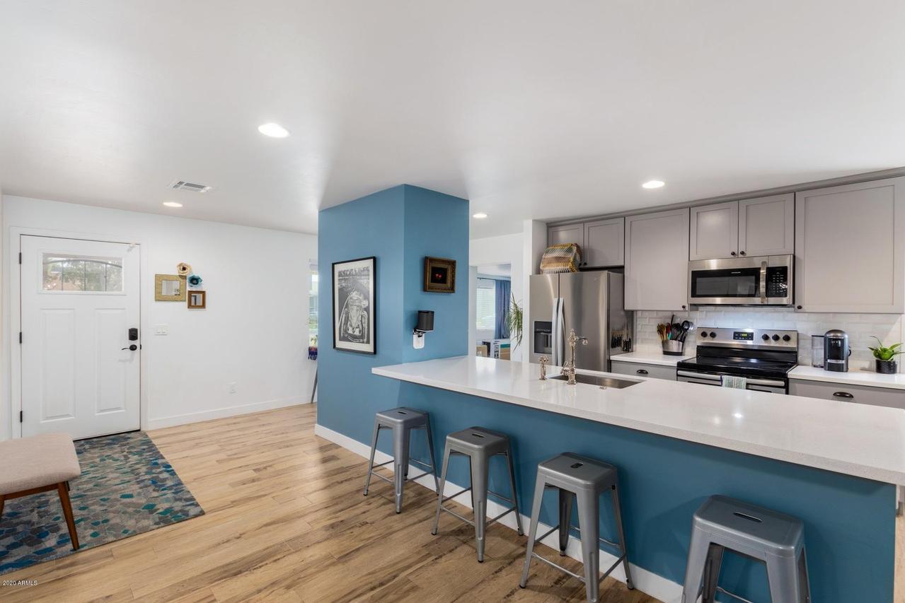 2316 W Cheery Lynn Rd., Phoenix, AZ 85015