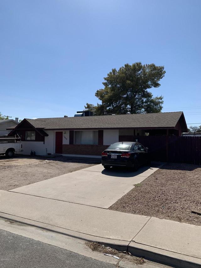 1050 S Macdonald St., Mesa, AZ 85210
